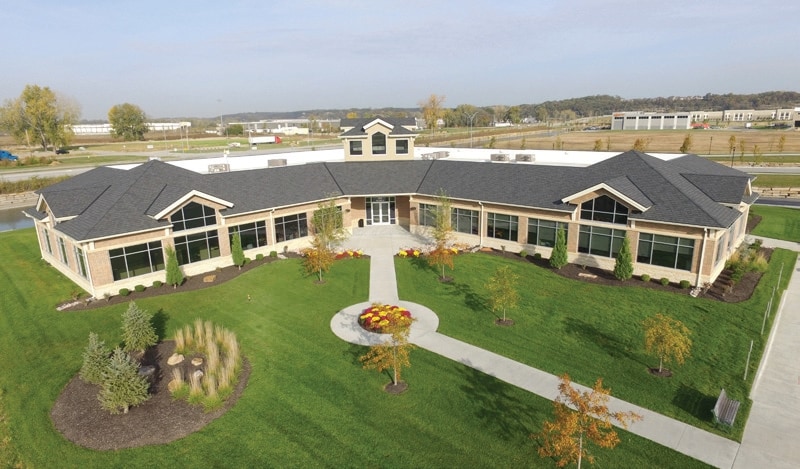 5015 NW Canal St, Riverside, MO for lease - Building Photo - Image 2 of 10