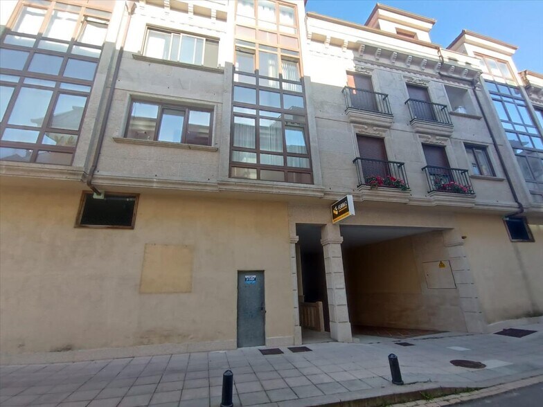 Rúa Pardo Bazán, Cambados, Pontevedra à vendre - Photo du bâtiment - Image 2 de 15