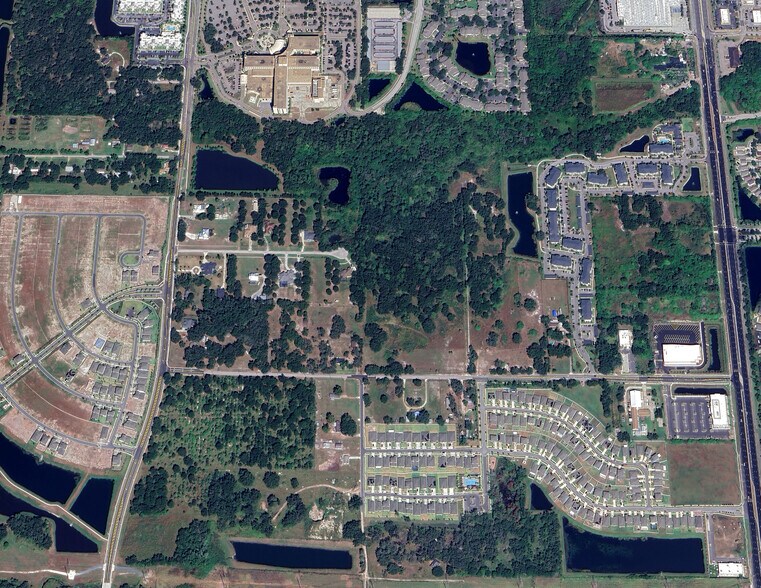 6648 Simmons Loop, Riverview, FL à vendre - Photo du bâtiment - Image 3 de 4