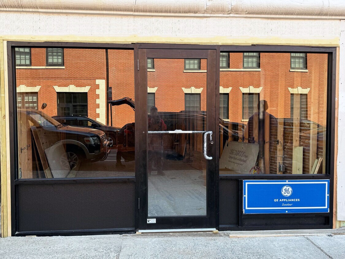 2801 John F Kennedy Blvd, Jersey City, NJ for lease Interior Photo- Image 1 of 3