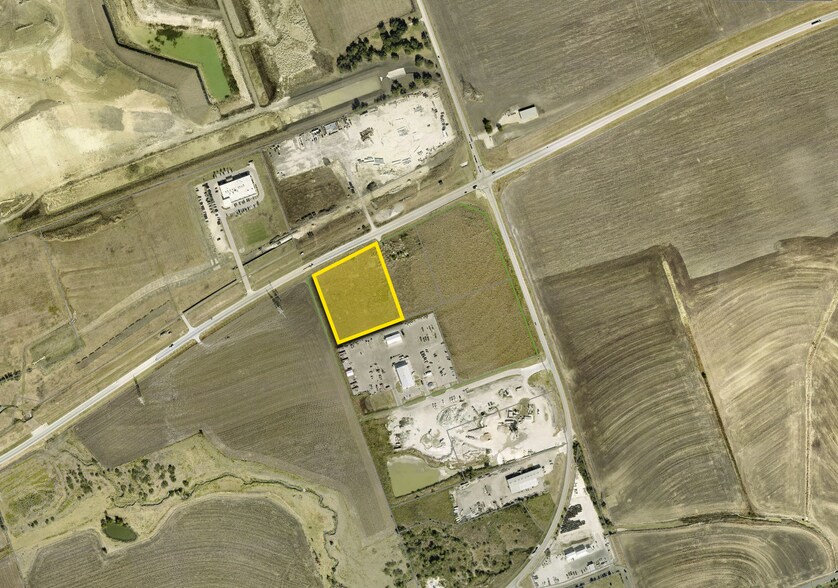 8181 Chandler Rd, Hutto, TX for sale - Primary Photo - Image 1 of 3