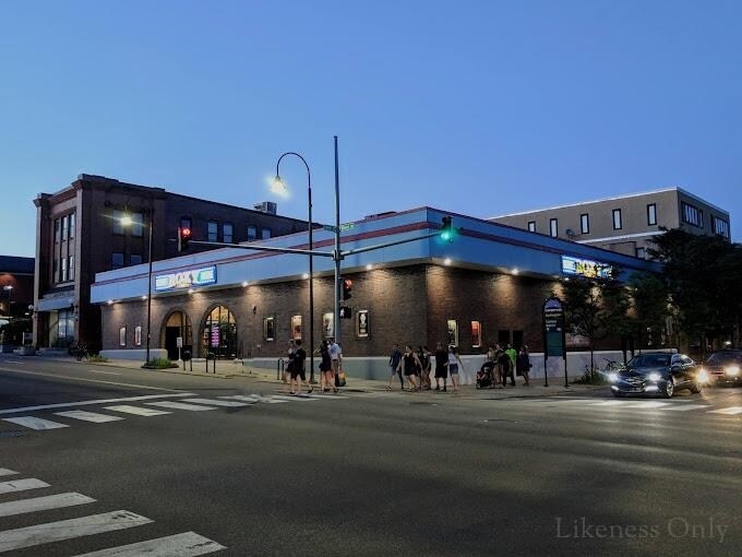 222 College St, Burlington, VT à vendre - Photo du bâtiment - Image 3 de 4