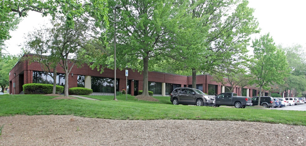 10200 Old Columbia Rd, Columbia, MD for lease - Building Photo - Image 1 of 2