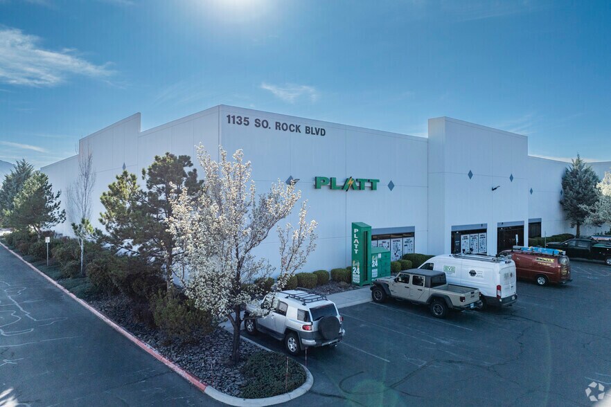 1135 S Rock Blvd, Reno, NV à louer - Photo principale - Image 1 de 4