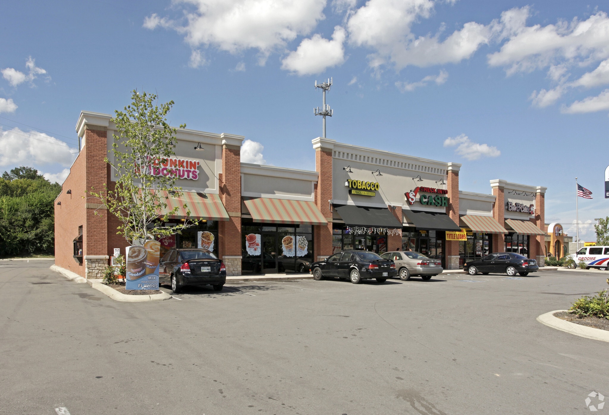 326 Harding Pl, Nashville, TN for lease Primary Photo- Image 1 of 6