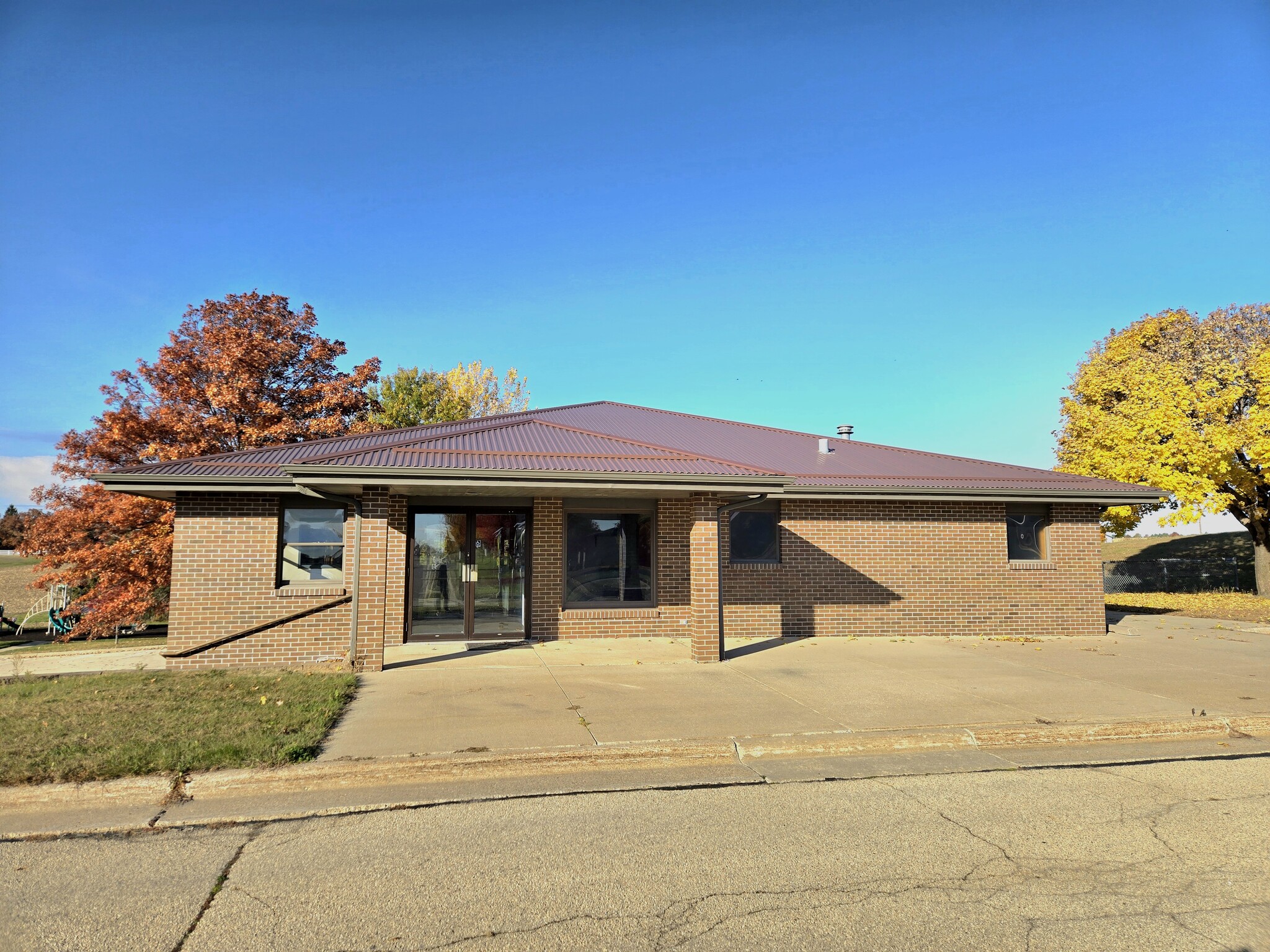 110 Bierman Rd, Epworth, IA for lease Building Photo- Image 1 of 6