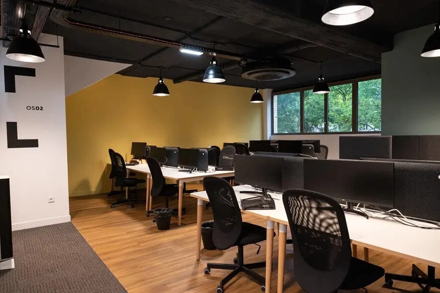 103 Boulevard De Charonne, Paris à louer - Photo du bâtiment - Image 2 de 14