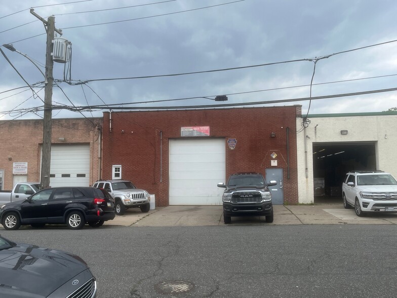 4710 Blakiston St, Philadelphia, PA for sale - Building Photo - Image 2 of 8