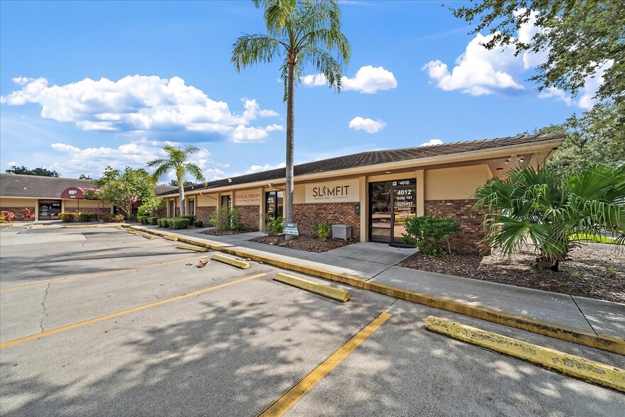 4012-4020 Sawyer Rd, Sarasota, FL for lease - Building Photo - Image 2 of 12
