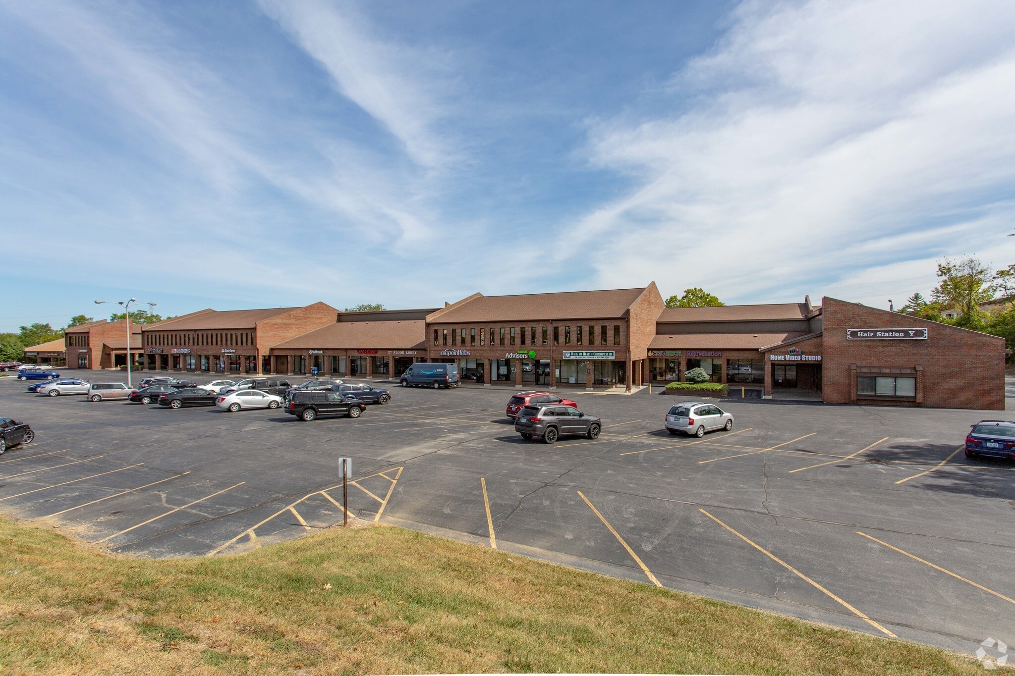 8142-8188 Mall Rd, Florence, KY for lease Building Photo- Image 1 of 3