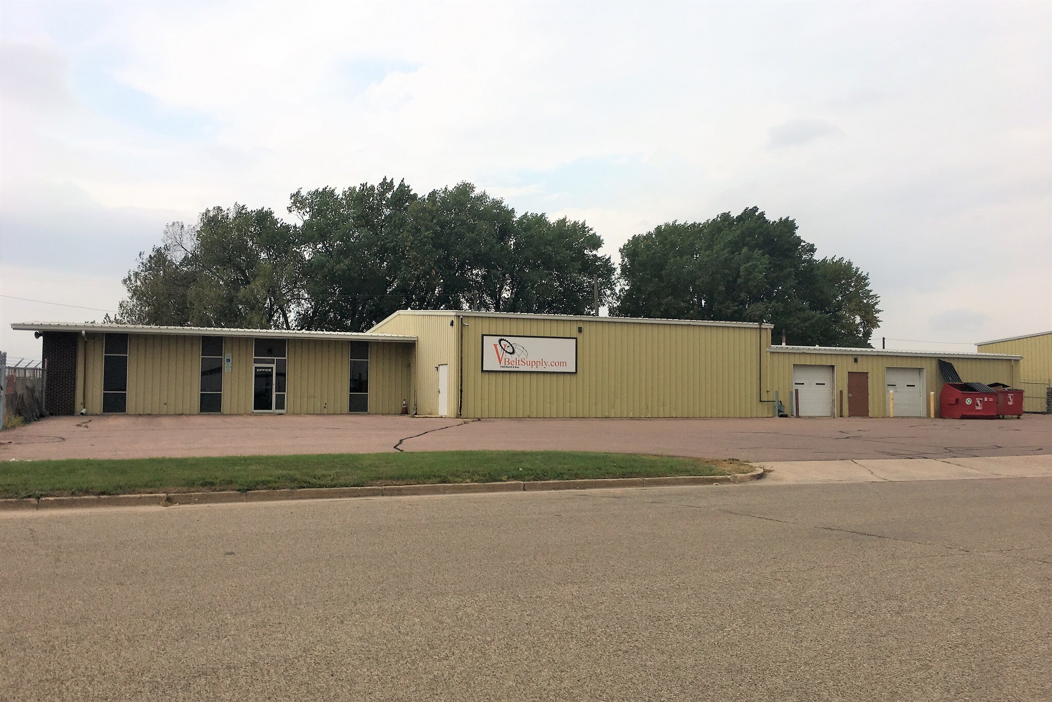 1409 N K Ave, Sioux Falls, SD for lease Building Photo- Image 1 of 5