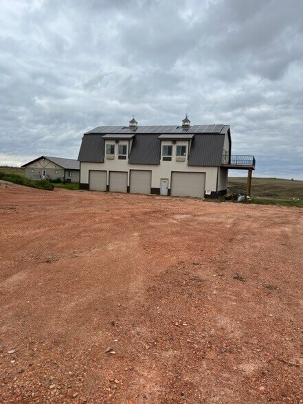 13603 38th St SW, Belfield, ND à louer - Photo du bâtiment - Image 3 de 126