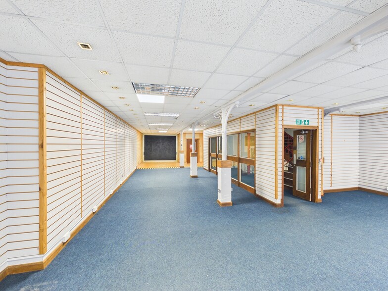 29-31 Castle St, Dundee à vendre - Photo du bâtiment - Image 3 de 7