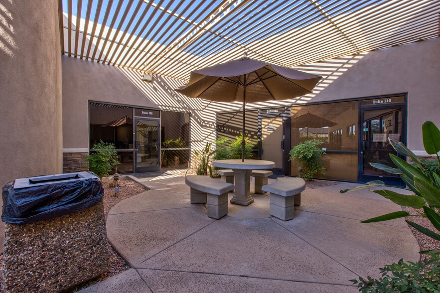 10304 N Hayden Rd, Scottsdale, AZ for sale - Building Photo - Image 3 of 27