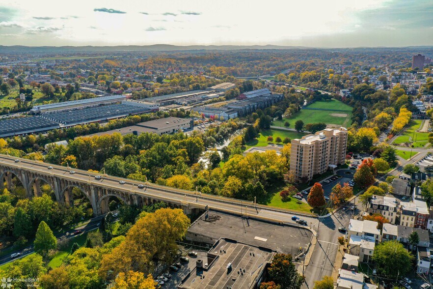 746 Union St, Allentown, PA à vendre - Photo du bâtiment - Image 2 de 7