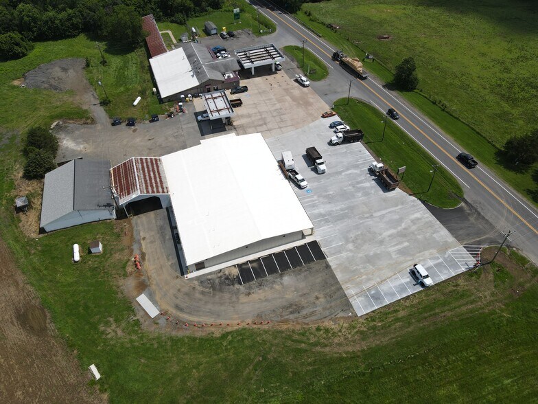 3388-3400 Catlett Rd, Catlett, VA à louer - Photo du bâtiment - Image 3 de 17