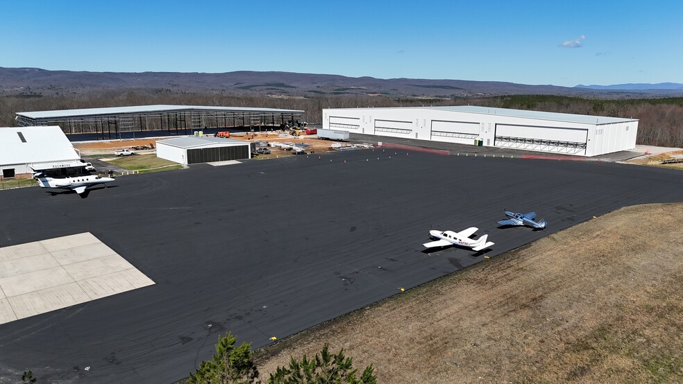 258 Rockwood Airport Dr, Rockwood, TN for lease - Primary Photo - Image 1 of 3