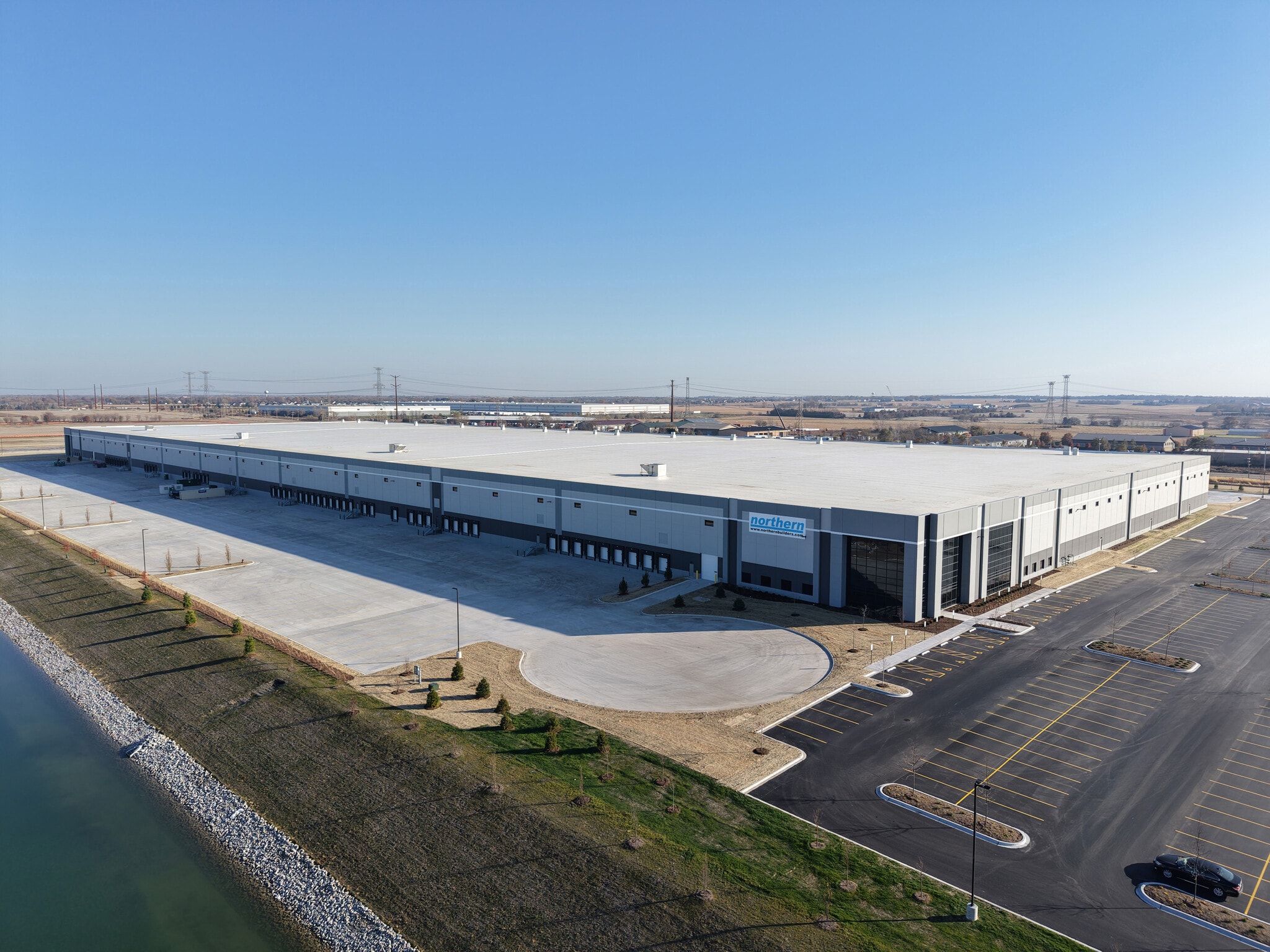 0 Ellis Rd, Joliet, IL à louer Photo du bâtiment- Image 1 de 2