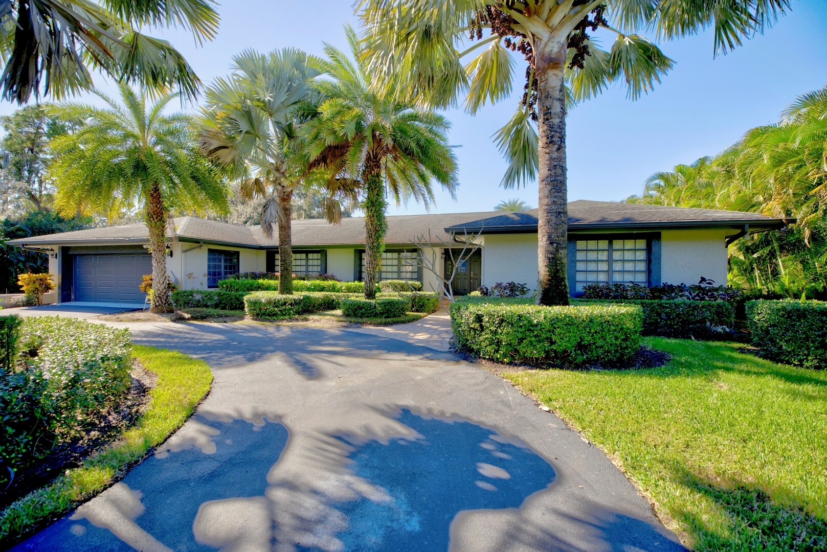 573 Holmes Ave, Lake Placid, FL à vendre Photo du bâtiment- Image 1 de 9