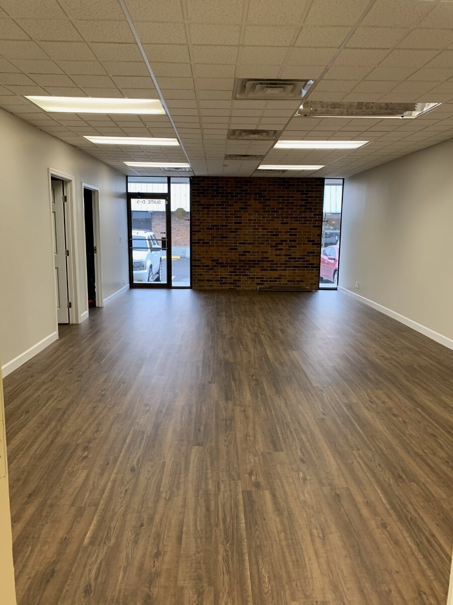 907 Rivergate Pky, Goodlettsville, TN for lease Interior Photo- Image 1 of 5