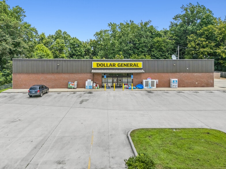 8060 Clay County Hwy, Moss, TN à vendre - Photo du bâtiment - Image 3 de 7