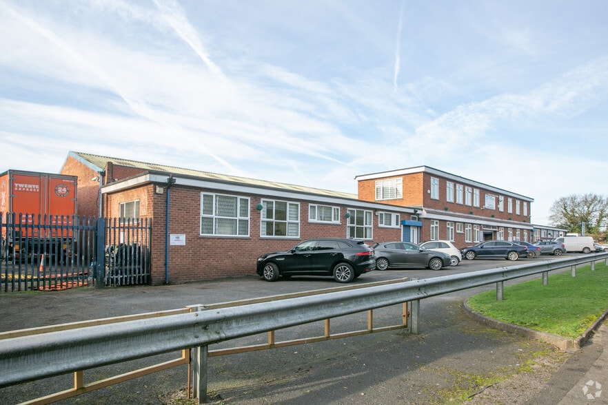 Coppice Side Industrial Estate, Walsall for lease - Building Photo - Image 2 of 6