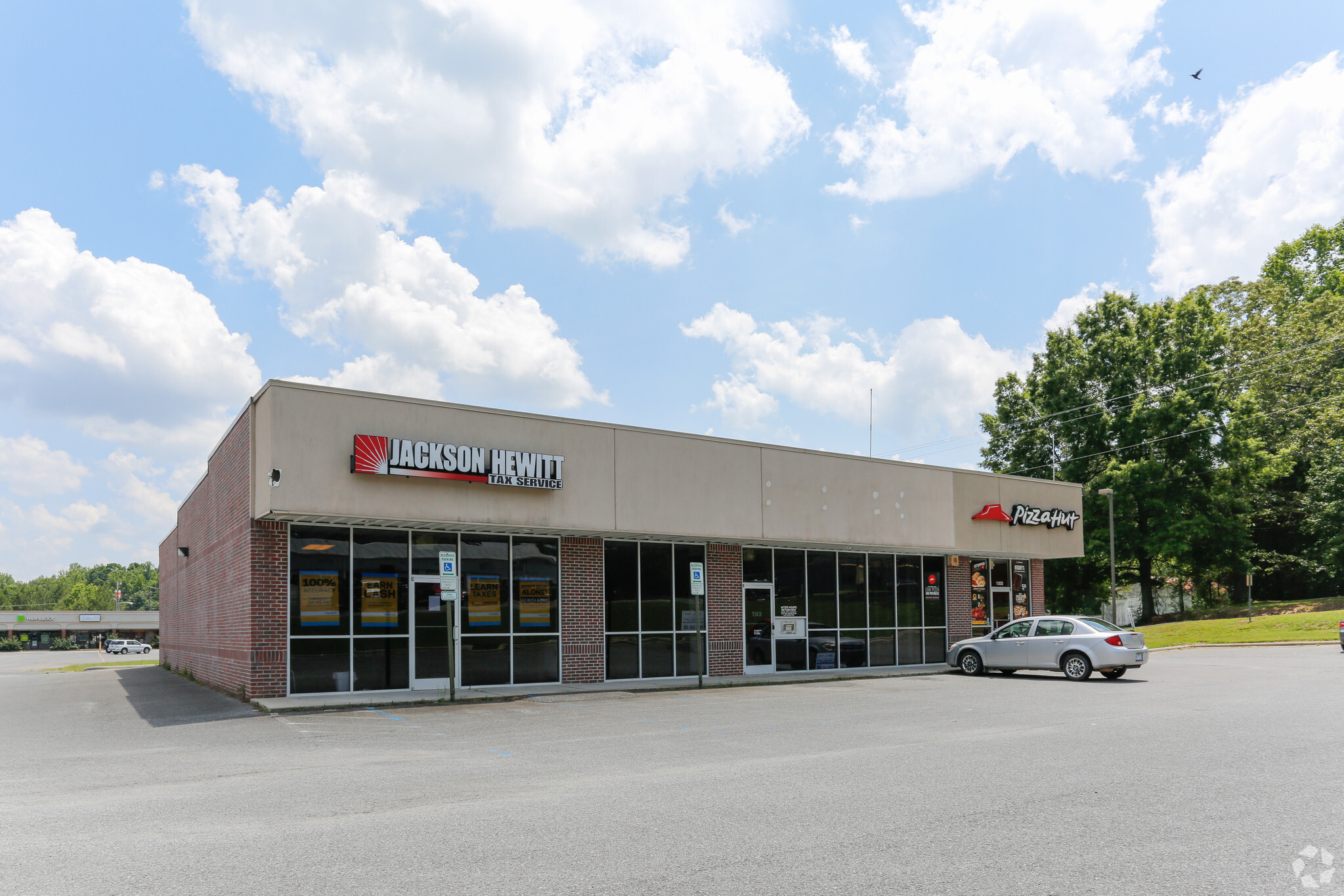 1000 E Main St, Cherryville, NC for lease Primary Photo- Image 1 of 5