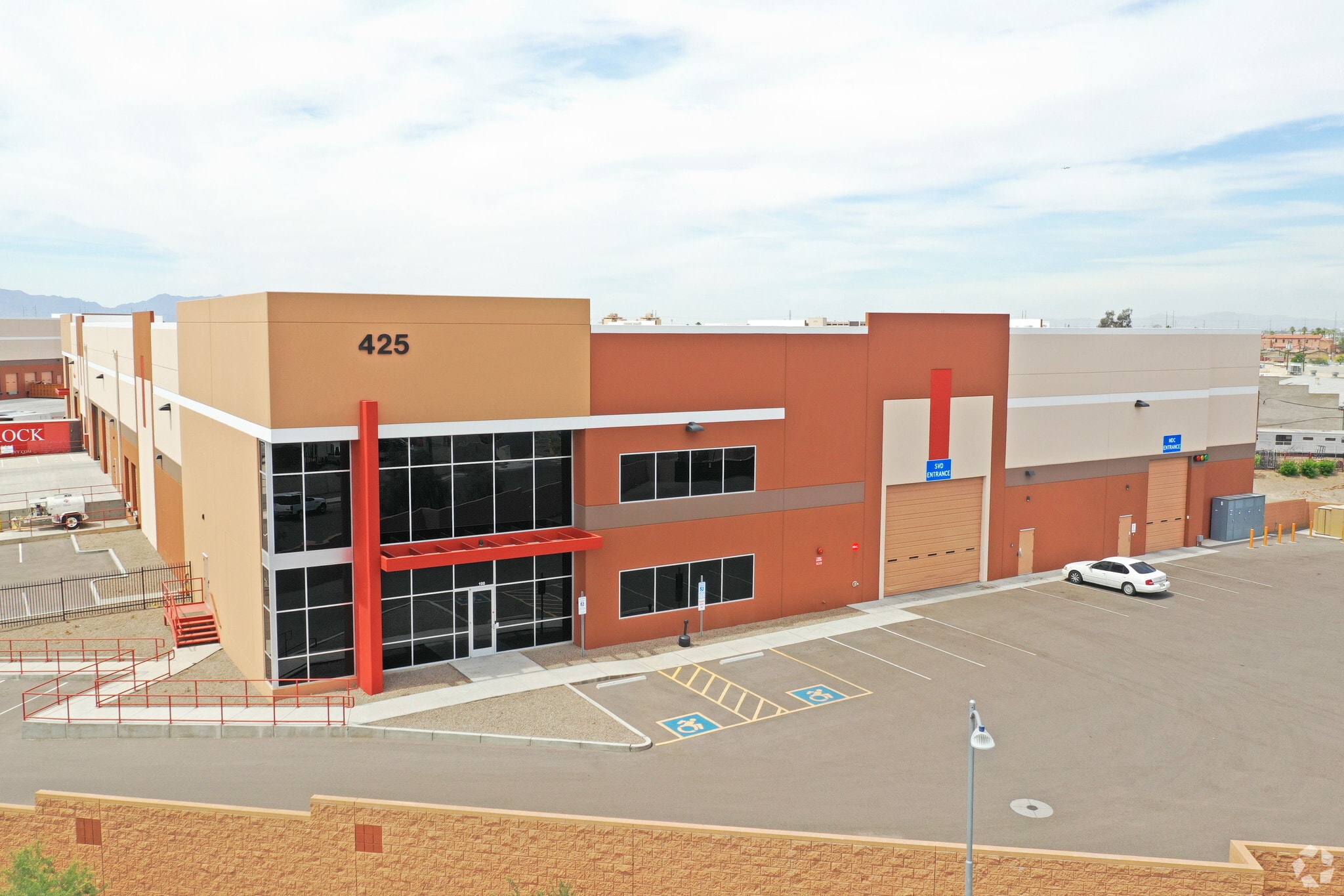 425 E Buckeye Rd, Phoenix, AZ for lease Primary Photo- Image 1 of 7