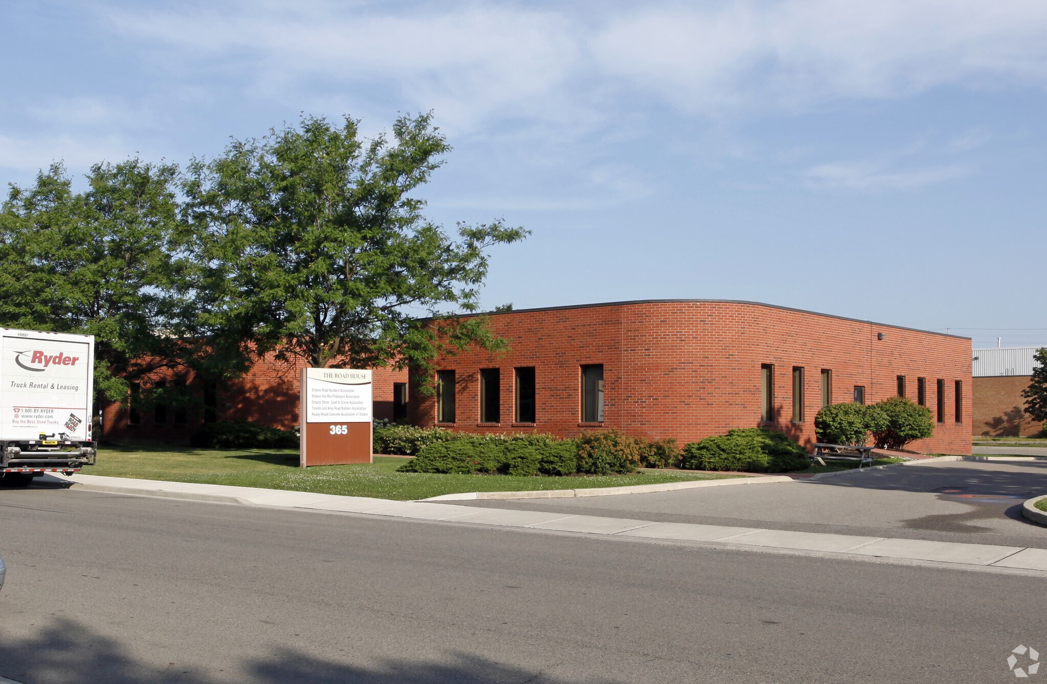 365 Brunel Rd, Mississauga, ON for sale Primary Photo- Image 1 of 1