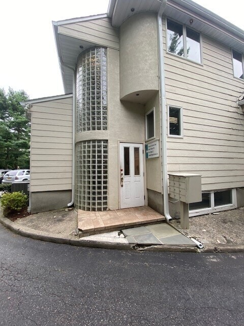 66 Harned Rd, Commack, NY for lease Building Photo- Image 1 of 11