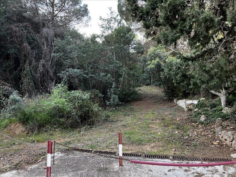 Lloc Urbanització Rosamar portefeuille de 2 propriétés à vendre sur LoopNet.ca - Photo du bâtiment - Image 3 de 9