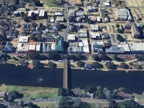 524 Front St, Natchitoches, LA - Aerial  map view