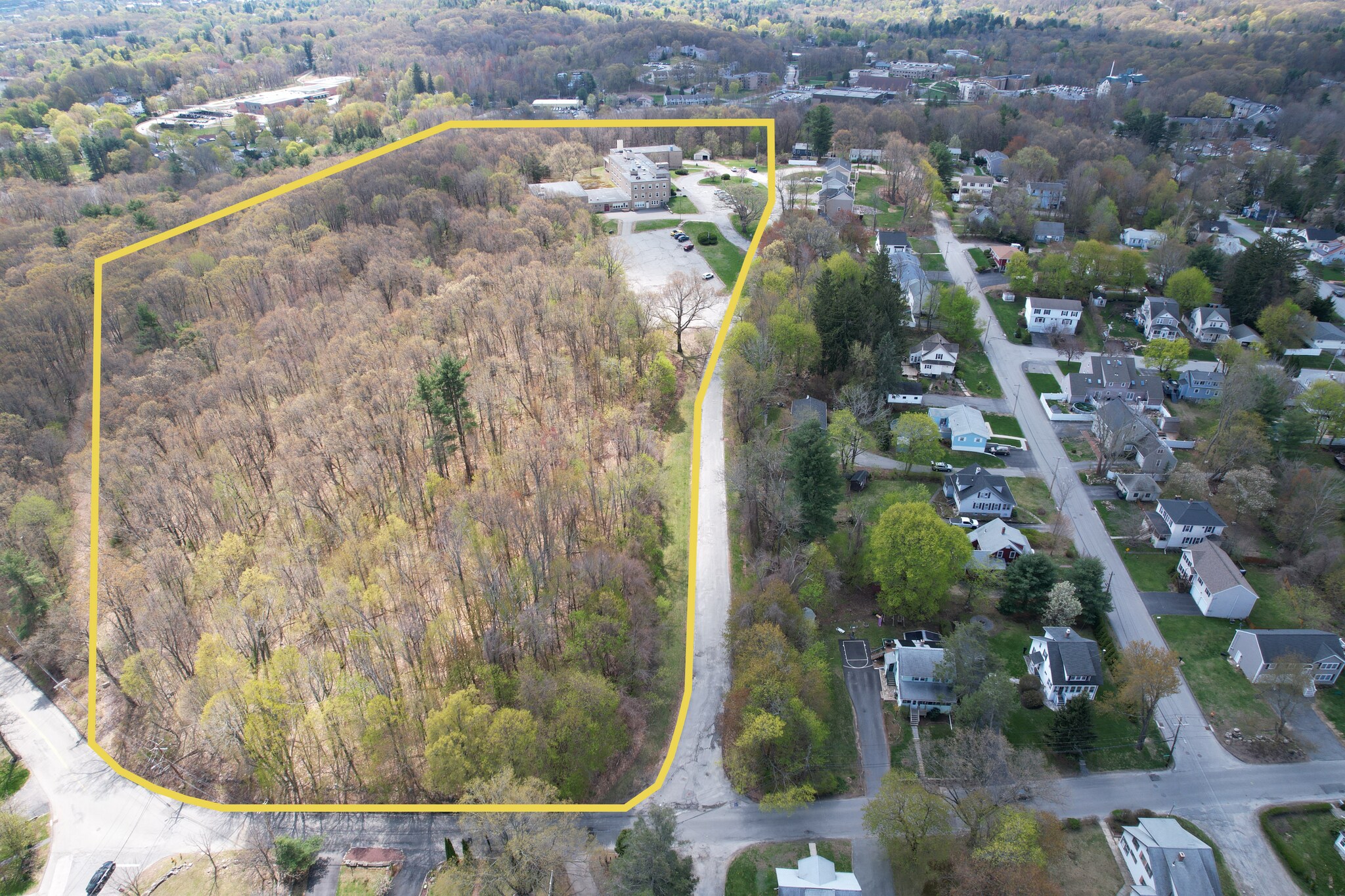 25 Chester St, Worcester, MA à vendre Aérien- Image 1 de 9