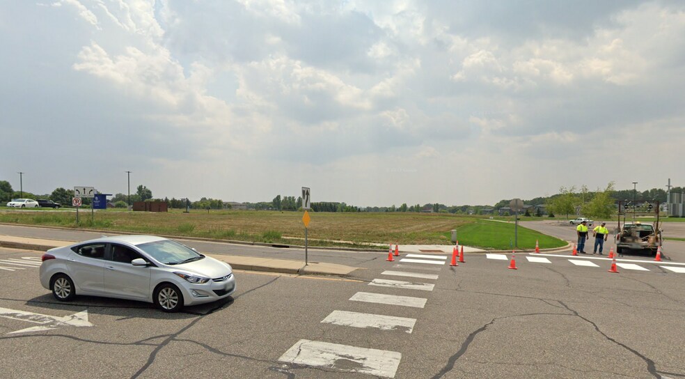 820 18th Street Northwest, Sauk Rapids, MN à vendre - Photo du bâtiment - Image 3 de 7