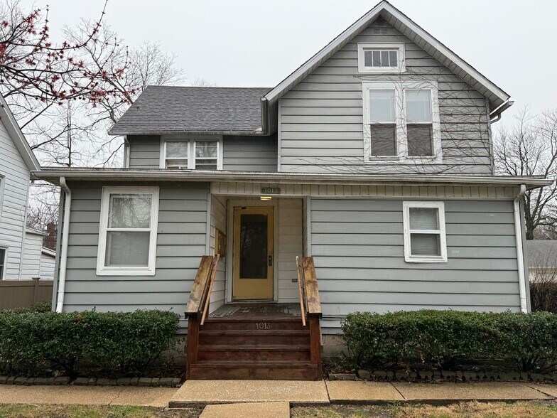 1013 W Church St, Champaign, IL à vendre - Photo principale - Image 1 de 1
