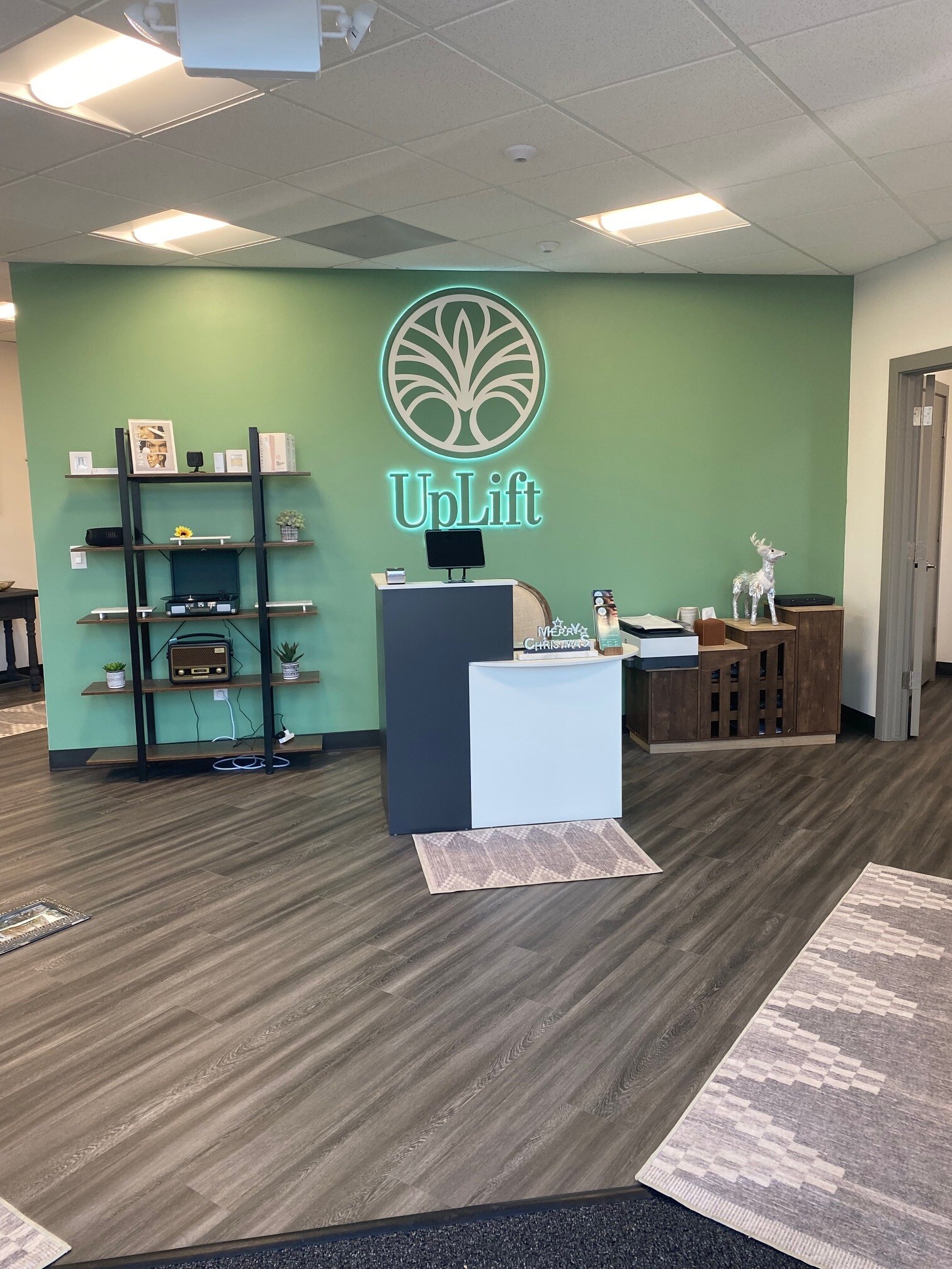 1101 Oakridge Dr, Fort Collins, CO à louer Photo du bâtiment- Image 1 de 18