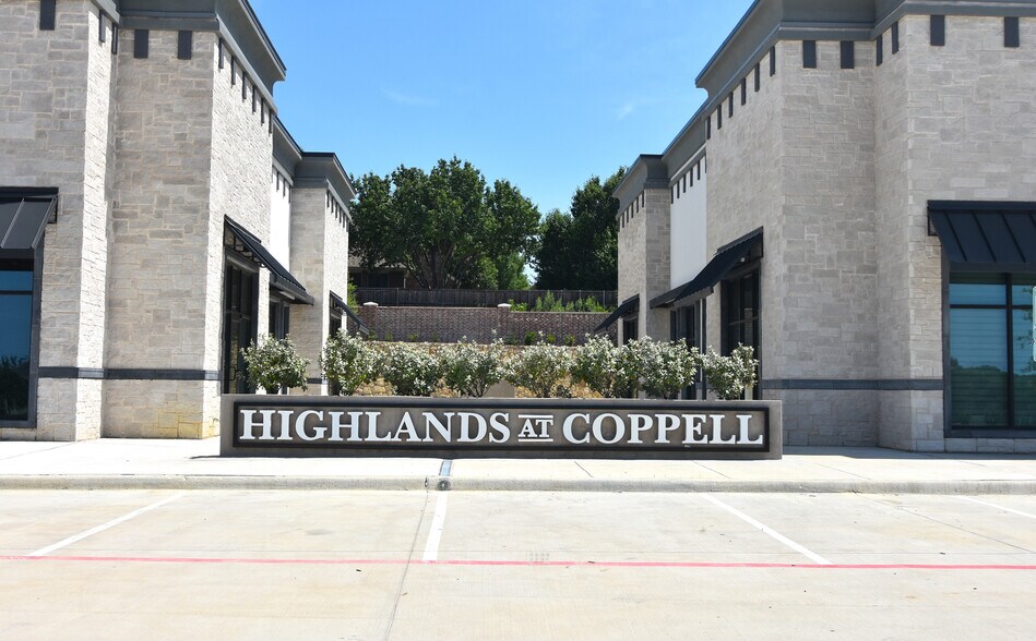 412 W State Hwy 121, Coppell, TX à louer - Photo du bâtiment - Image 3 de 6