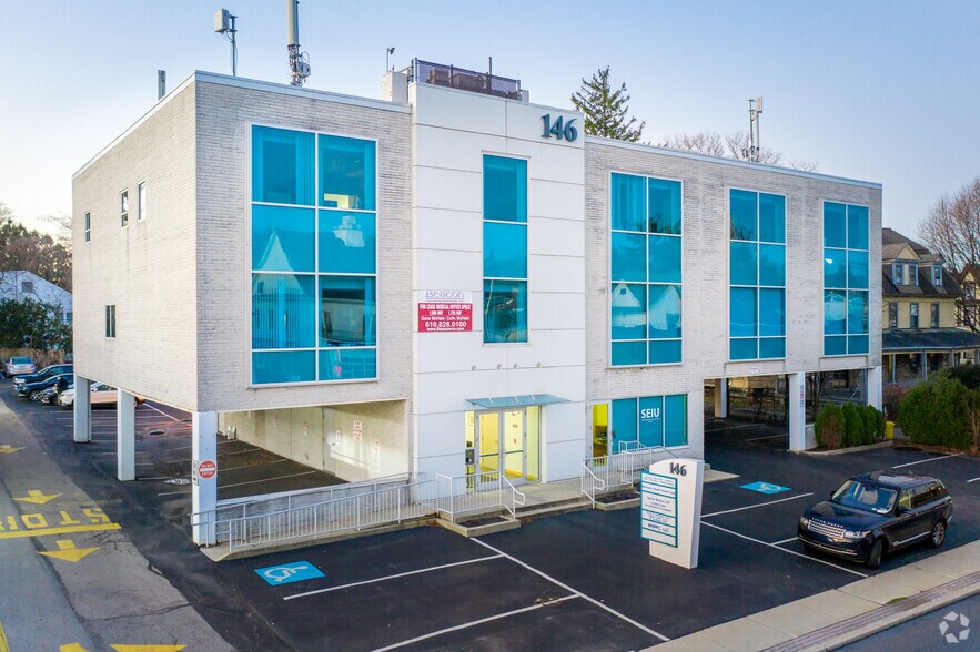 146 Montgomery Ave, Bala Cynwyd, PA à louer - Photo du bâtiment - Image 1 de 15