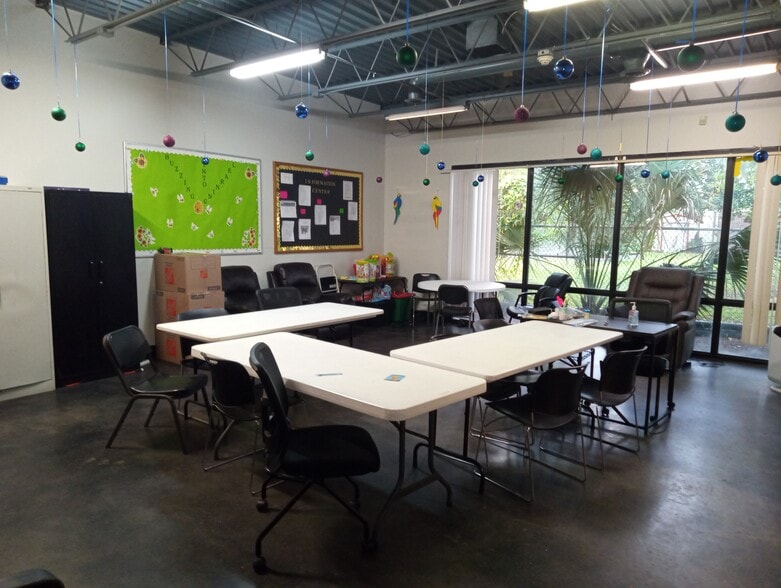 120 Oglethorpe Professional Ct, Savannah, GA for lease - Building Photo - Image 3 of 7