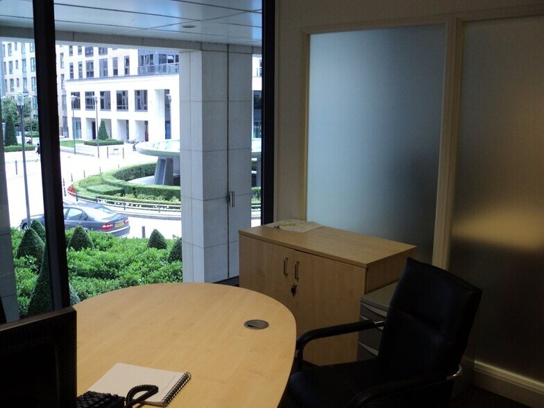 Imperial Wharf, Londres à vendre - Photo intérieure - Image 2 de 66