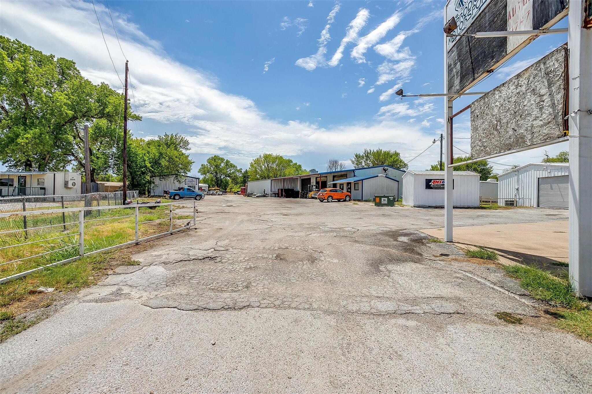 5210 E Highway 199, Springtown, TX for sale Primary Photo- Image 1 of 1