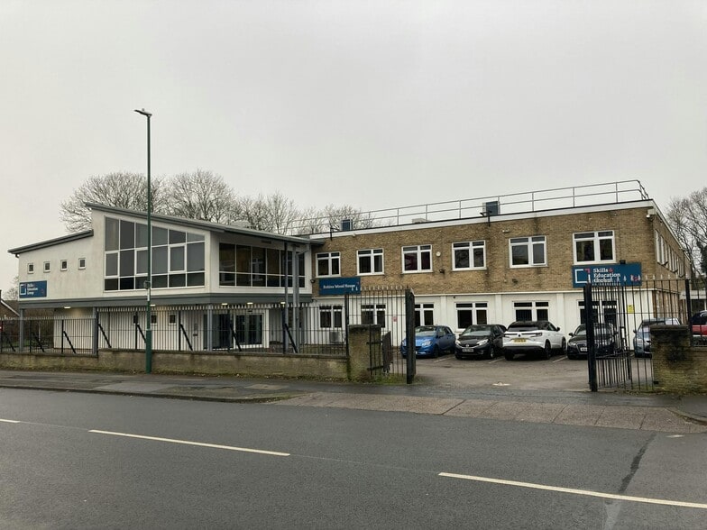 Robins Wood Rd, Nottingham for lease - Building Photo - Image 2 of 9