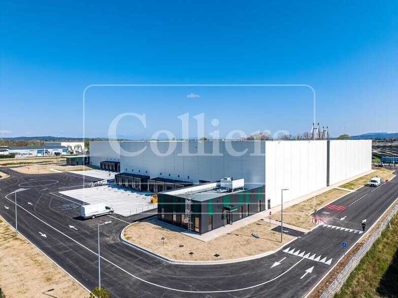 Avenue Joseph Cartier, Beaucaire for lease - Aerial - Image 1 of 8