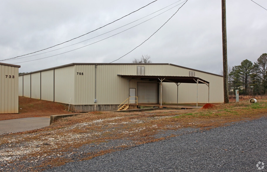 755 16th Ct, Alexander City, AL for sale - Building Photo - Image 2 of 3