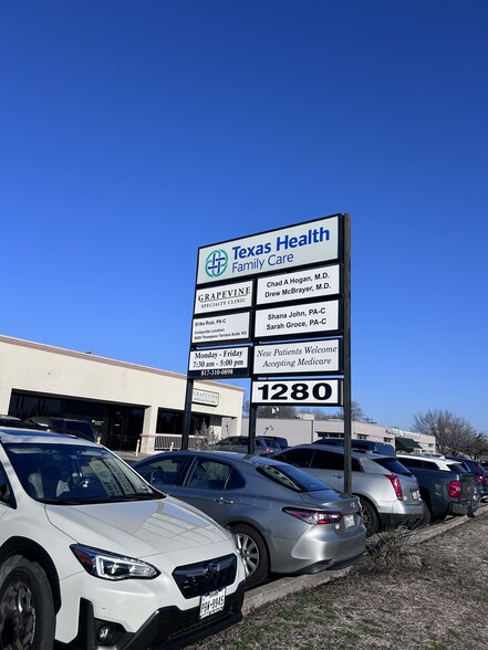 1280 S Main St, Grapevine, TX for sale - Building Photo - Image 2 of 6