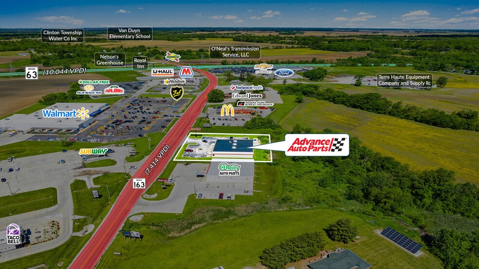 1798 E State Road 163, Clinton, IN à vendre - Photo du bâtiment - Image 2 de 5