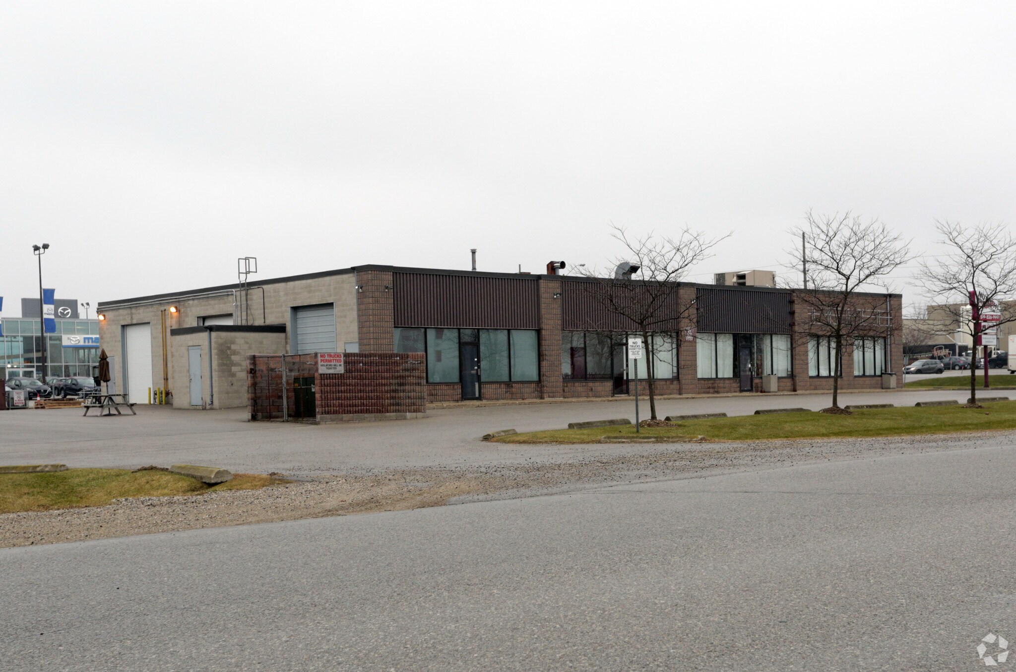 955 Woodlawn Rd W, Guelph, ON for sale Primary Photo- Image 1 of 1