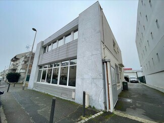 Plus de détails pour Bureau, Industriel à louer
