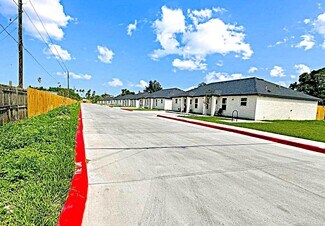 Plus de détails pour 925 N Iowa Ave, Brownsville, TX - Multi-résidentiel à vendre