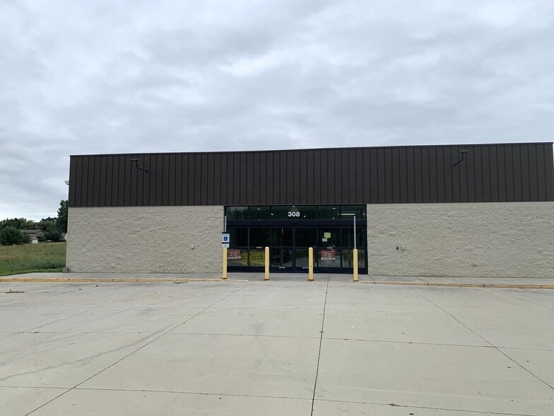 308 Lignite Ave, Hensler, ND for lease - Building Photo - Image 2 of 13